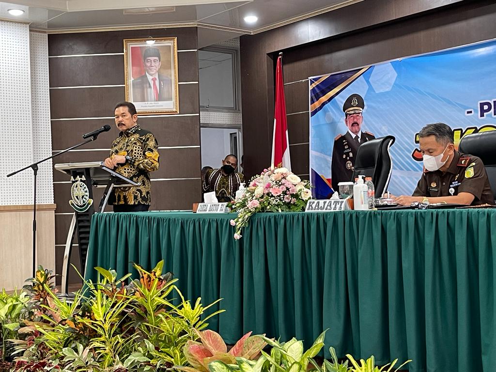 Jaksa Agung Sebut akan Gunakan Tangan Besi dalam Penegakkan Integritas 