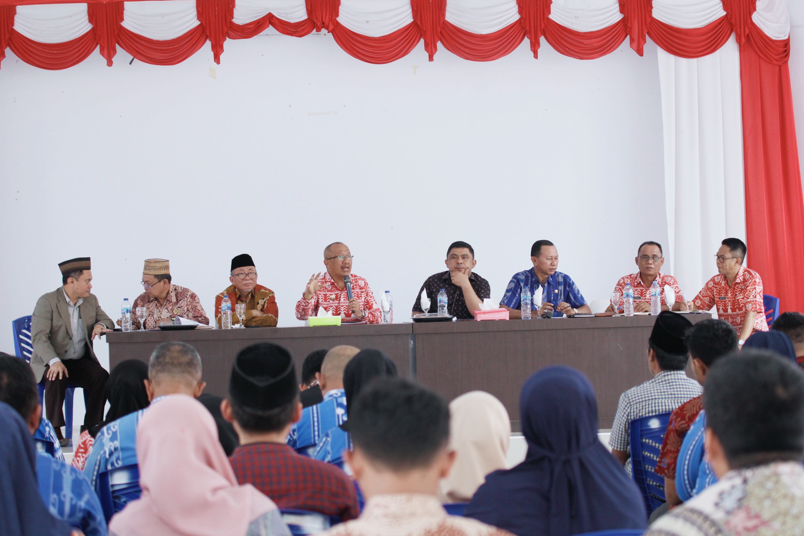 Asripan Nani Pimpin Rapat Persiapan Pelaksanaan MTQ XXX Tingkat Provinsi Sulawesi Utara di Kotamobagu 