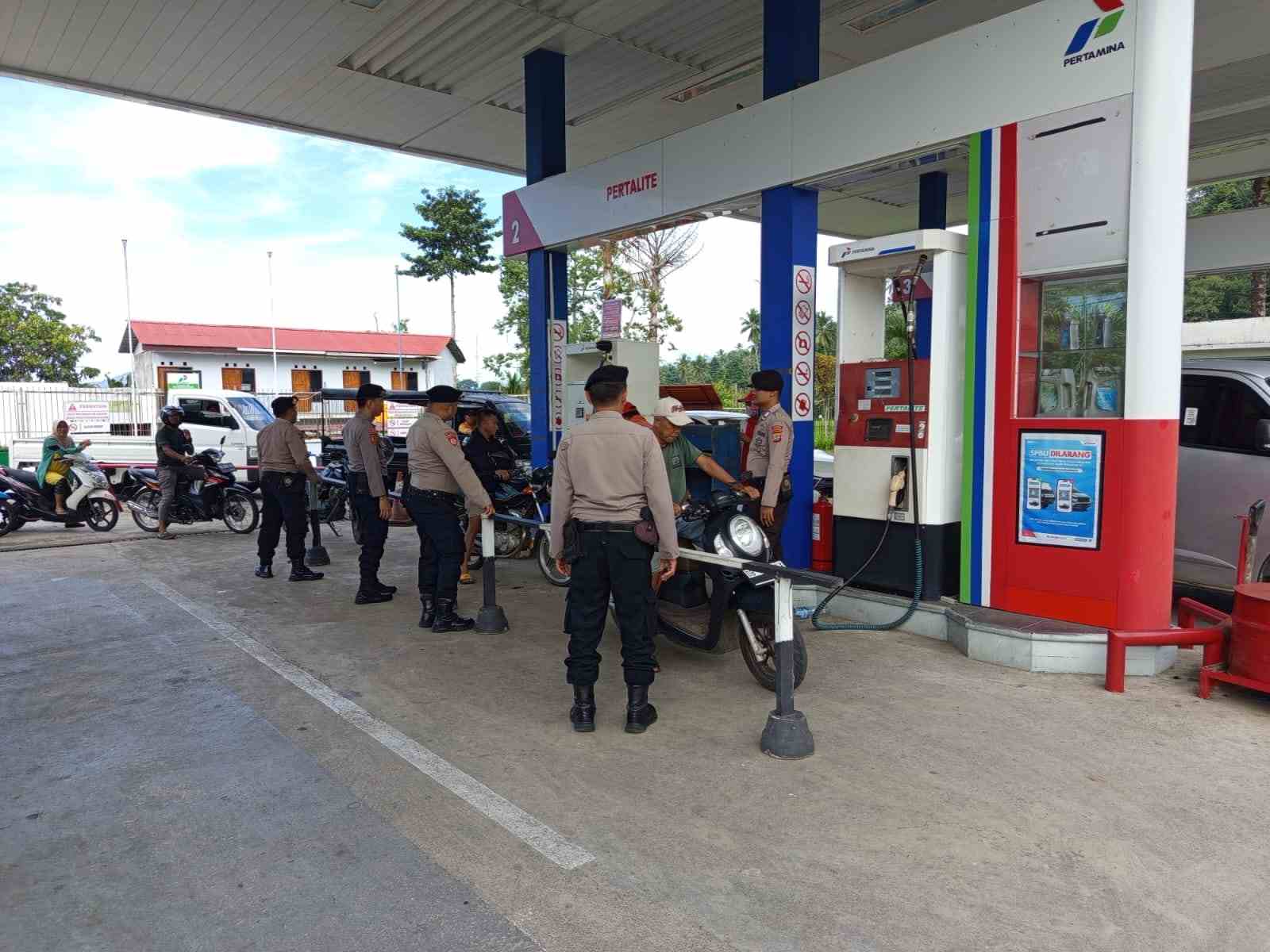 Polres Kotamobagu Patroli Rutin di Sejumlah SPBU